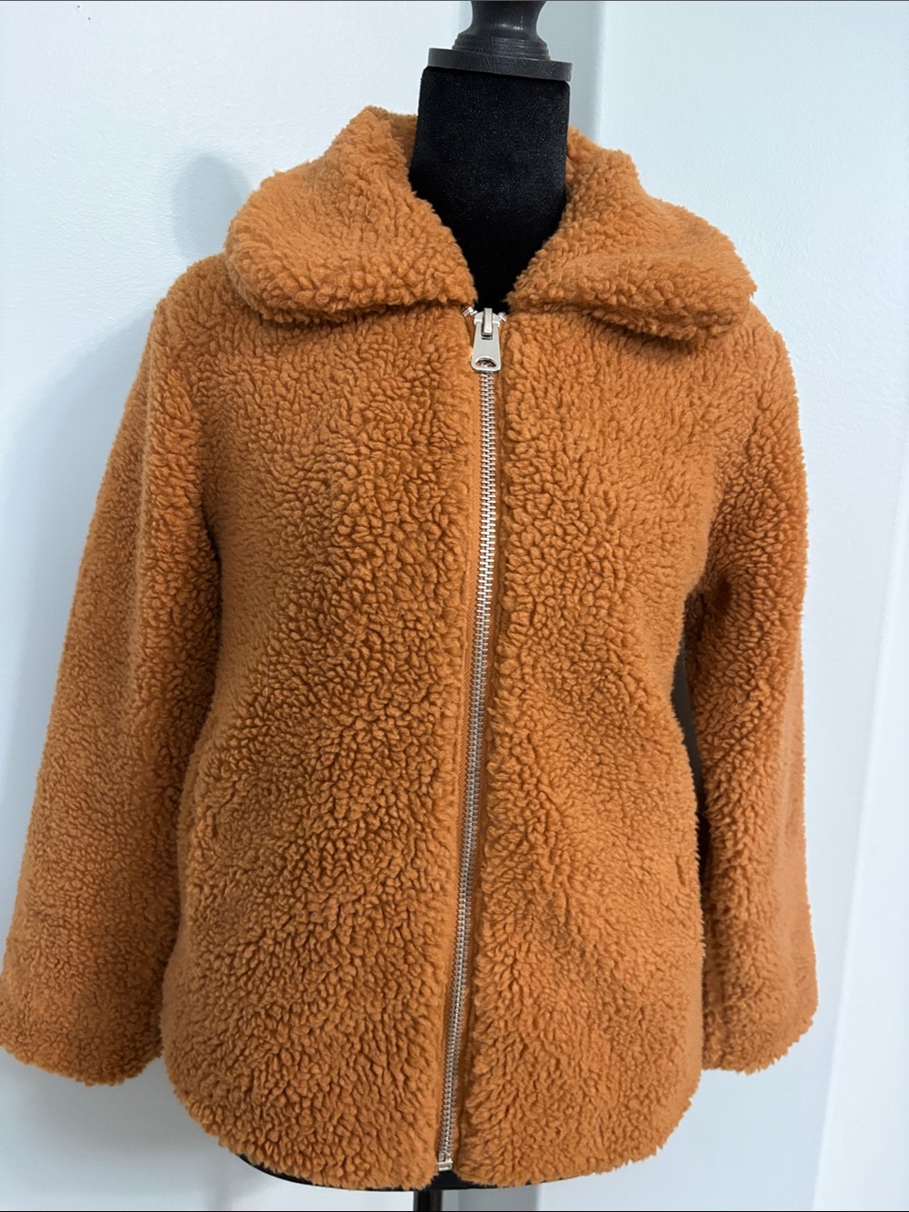 Teddy Zip-Up Jacket in Camel Brown